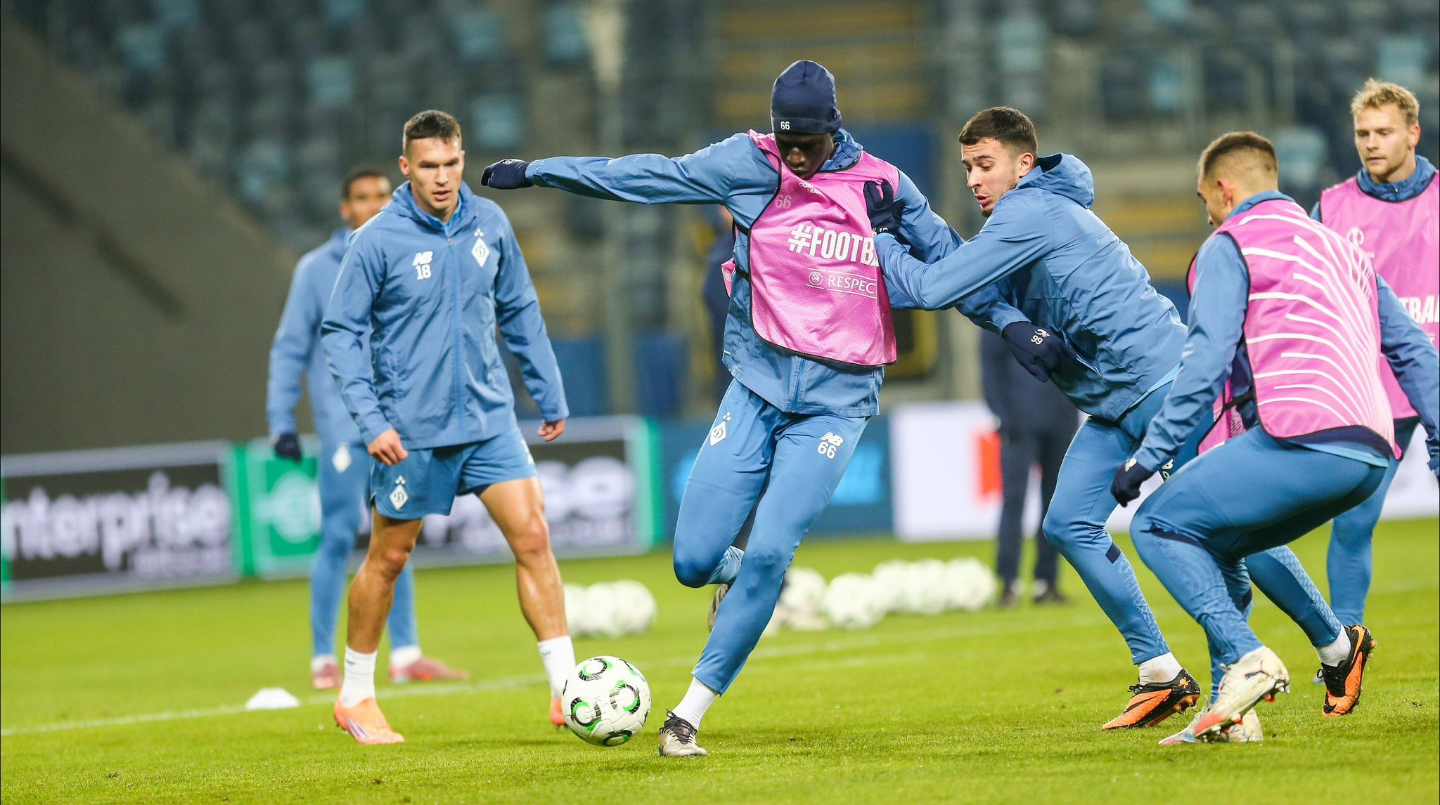 Динамо назвало состав на матч против Зрински