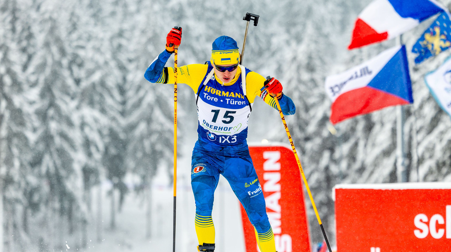 Мандзин фінішував 18-м в останньому персьюті сезону, Легрейд здобув сьому поспіль перемогу на Кубку світу