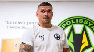 Затролив усіх претендентів: Усик кумедним відео оголосив себе володарем Золотого м'яча