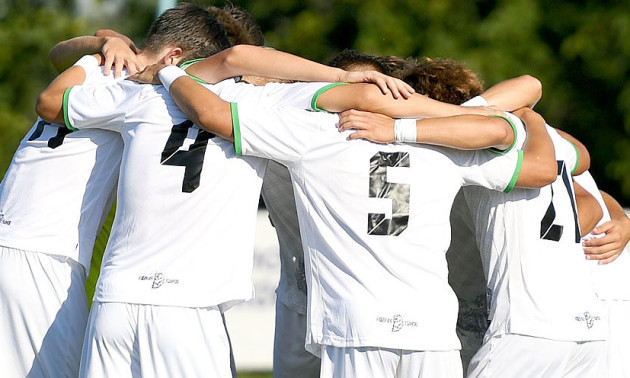 Карпати покинуло 13 гравців