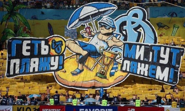 ​​Пляжну шизу від фанатів Динамо визнали одним з найкращих перформансів 2019 року