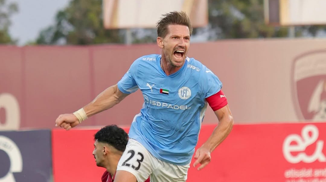 Адрієн Сілва завершив кар'єру