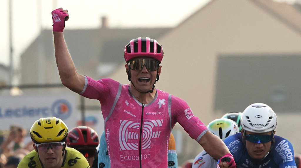 Париж – Ніцца. Ламперті сенсаційно виграв перший етап