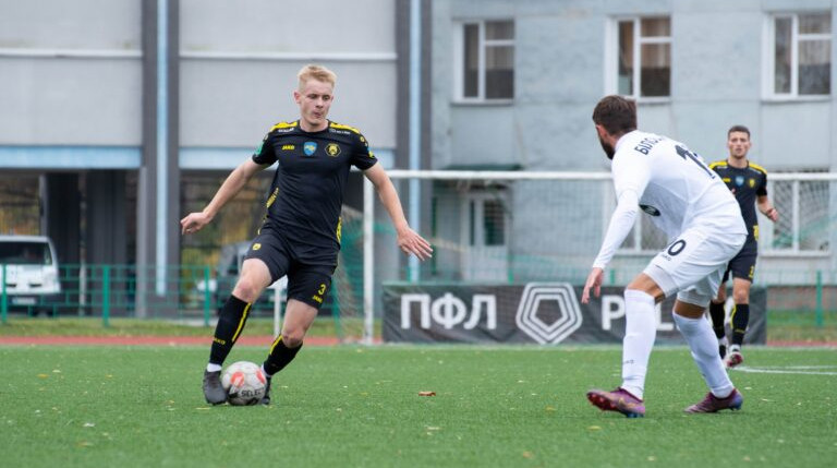 Чернигов разгромил Металлург в первом матче плей-офф за право сыграть в Первой лиге