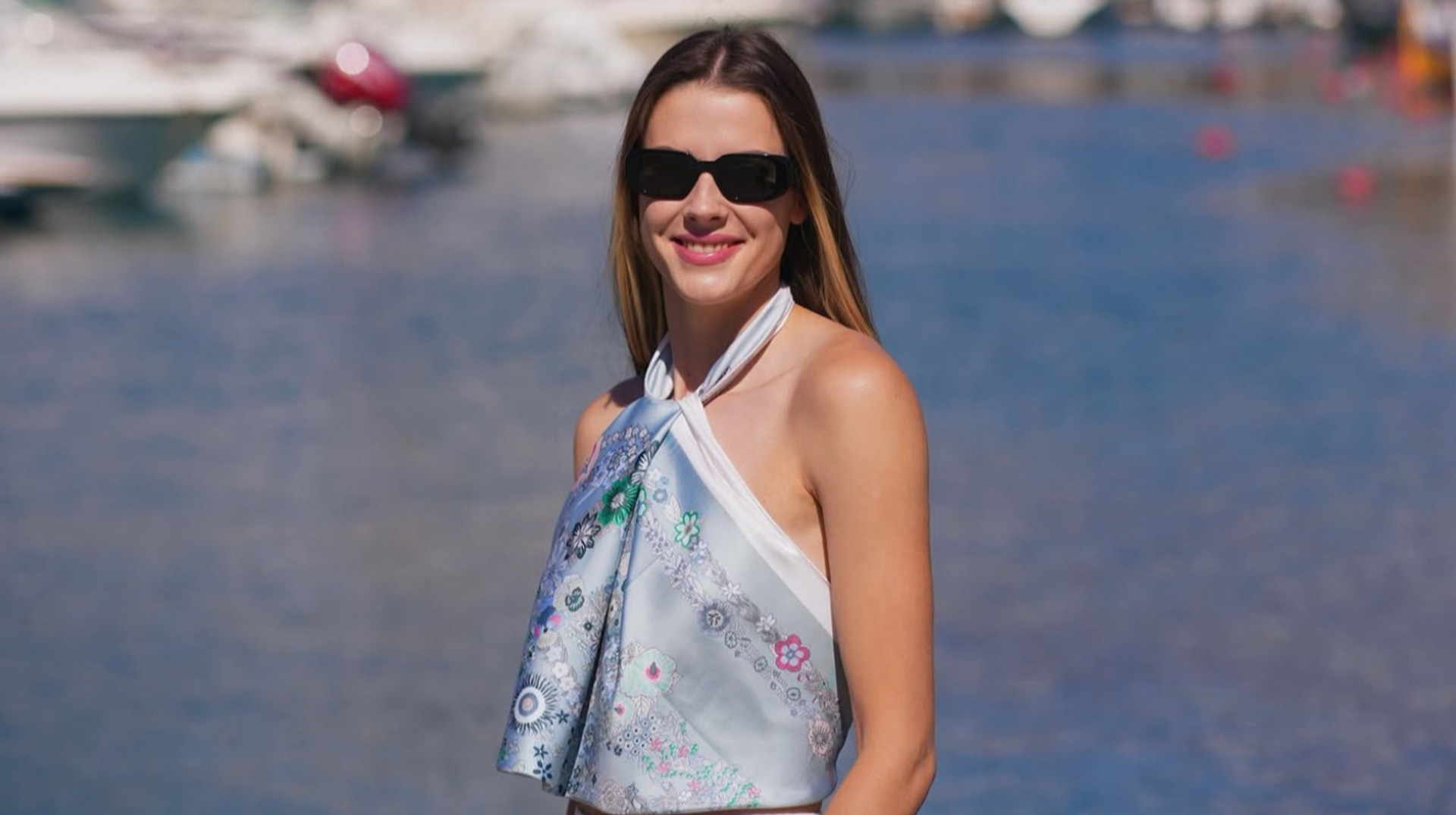 Магучіх похизувалася сонячною фотосесію з відпочинку у Ніцці