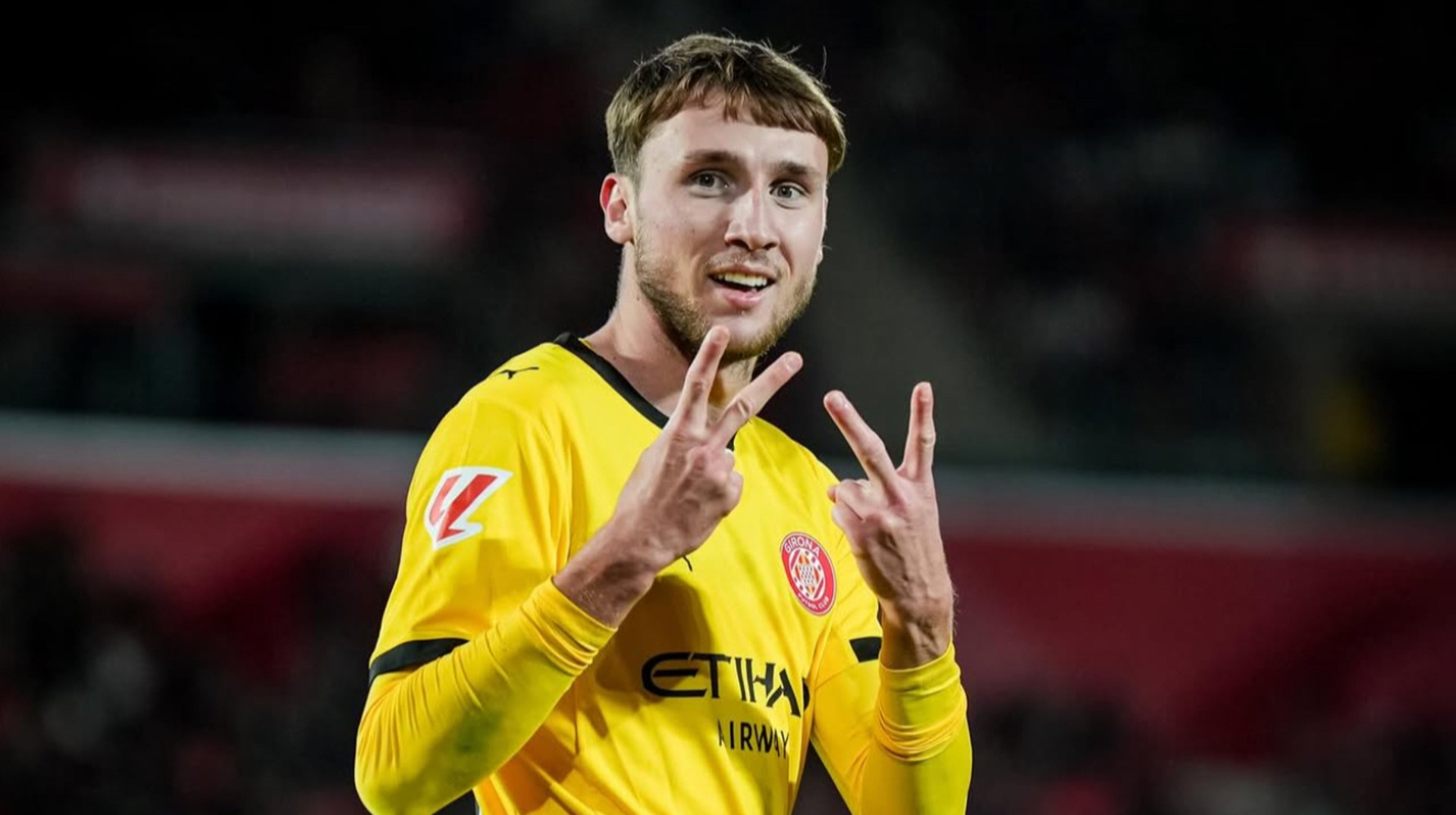 Ванат запалює в Іспанії: українець забив ефектний гол головою на тренуванні Жирони