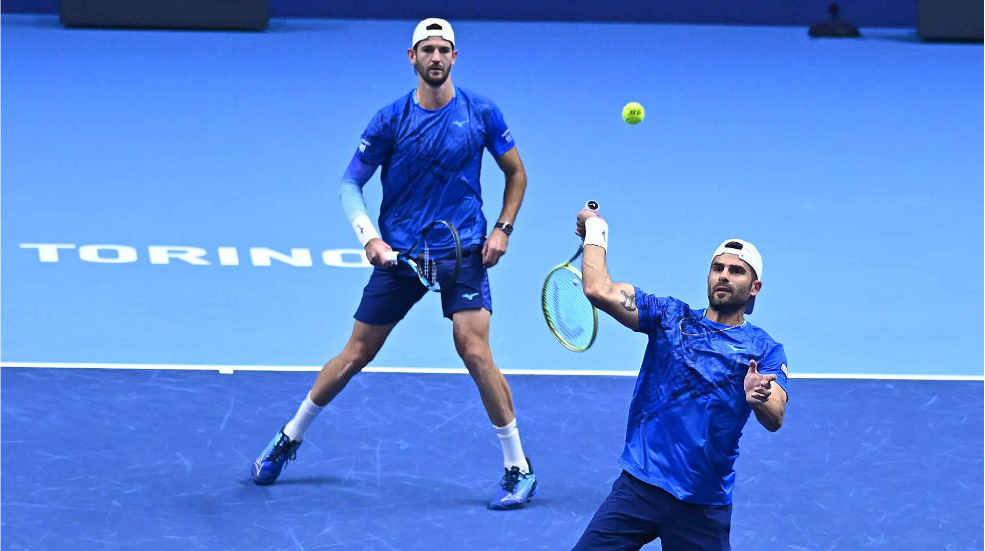 Итальянская пара с победы стартовала на Итоговом турнире ATP
