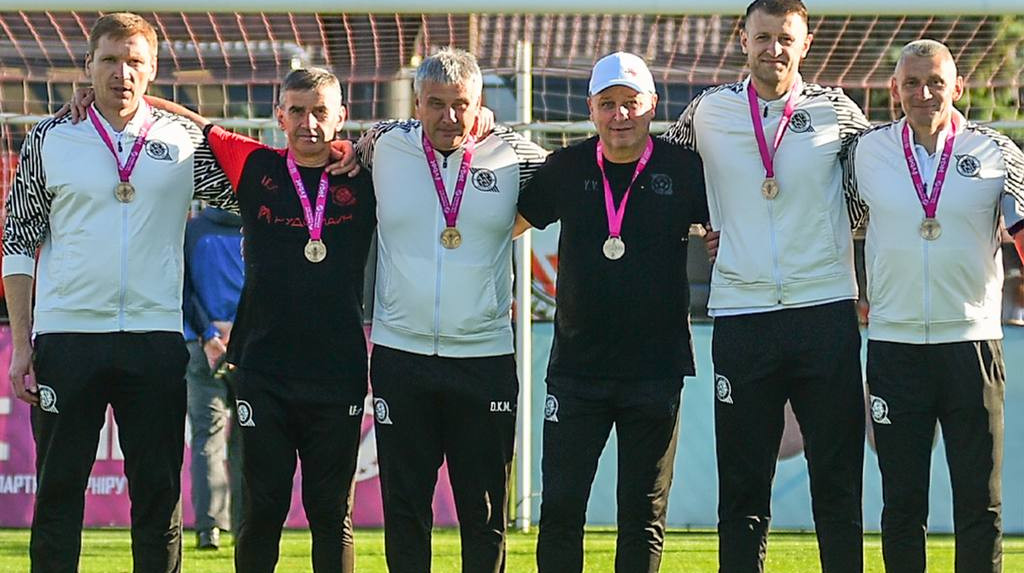 Разом із Вернидубом Кривбас залишив весь його тренерський штаб