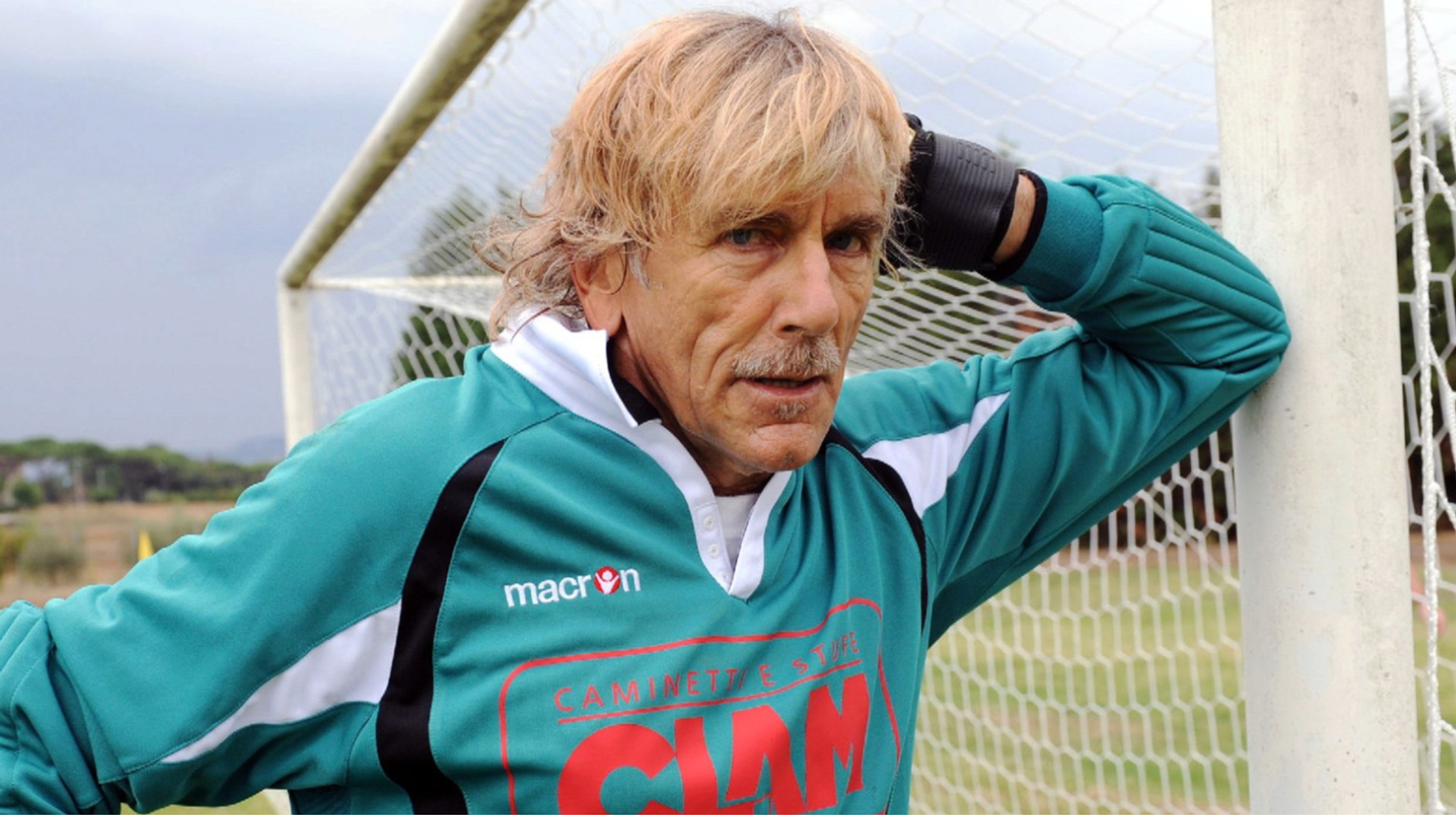 Буффон відпочиває: 82-річний легендарний голкіпер активно тренується, щоб повернутися на поле