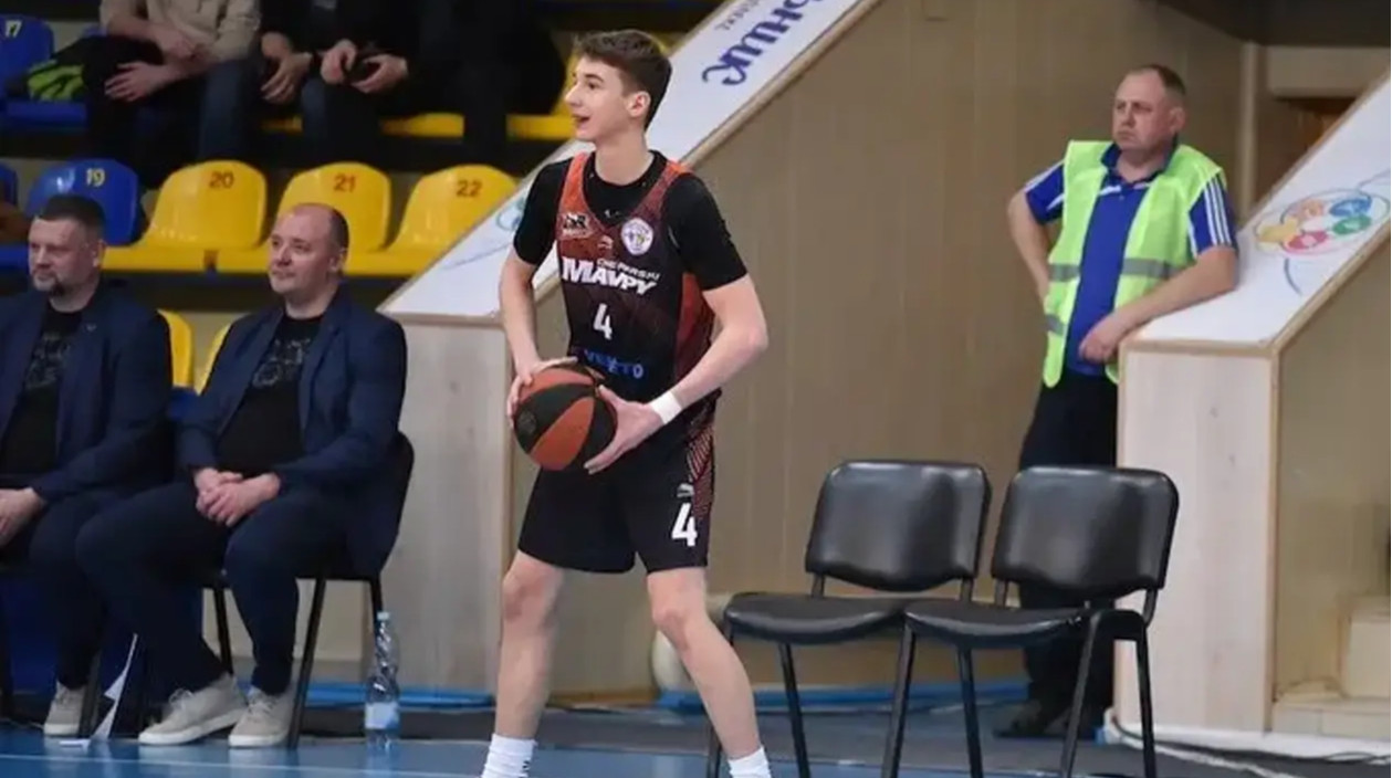 Черкаські Мавпи продовжили контракт зі своїм вихованцем