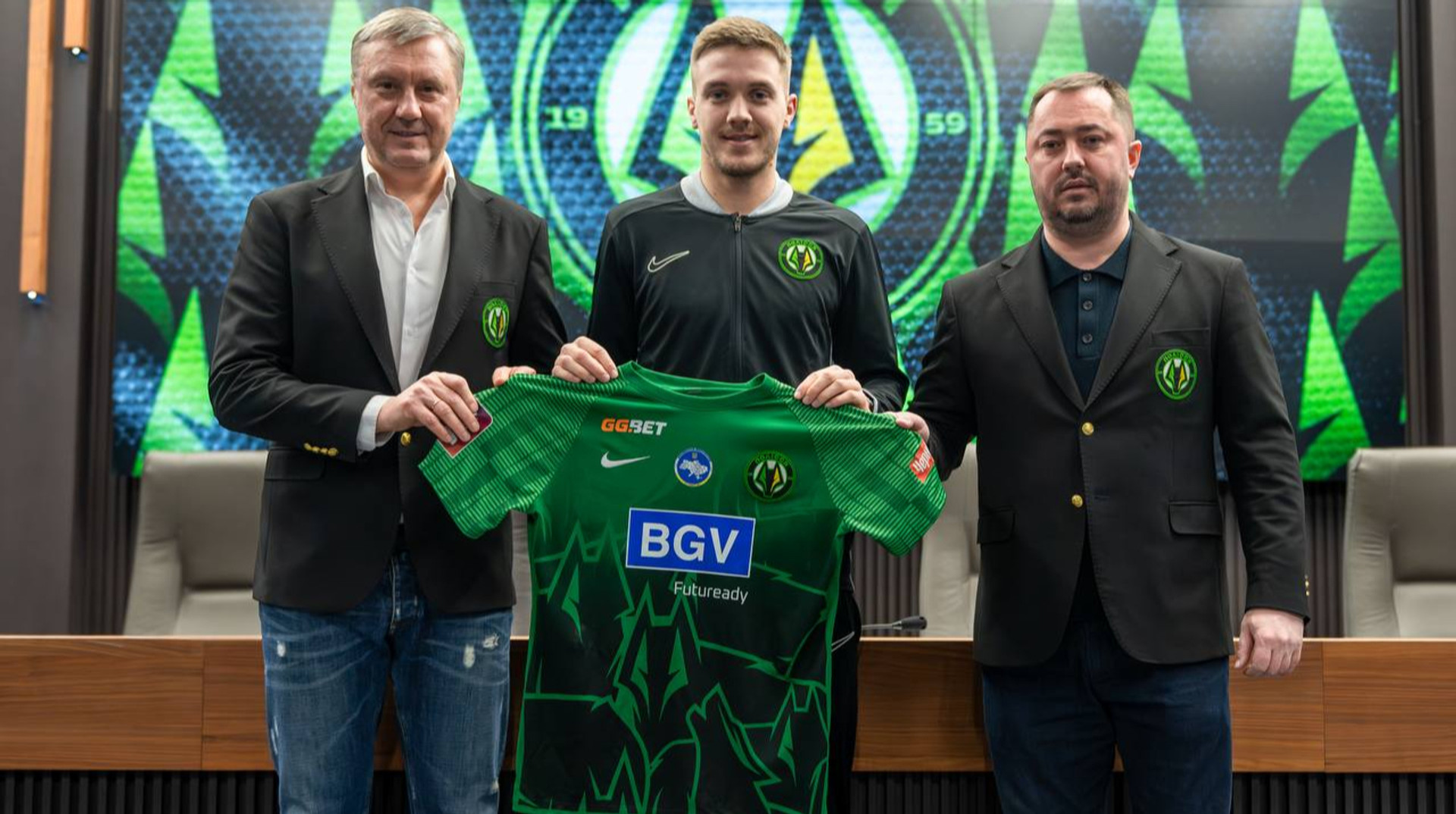 Холод у Карпатах, Буткевич гуляє на все. Головні трансфери зими в УПЛ