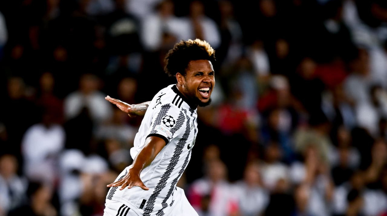 Ювентус продовжив контракт із ключовим хавбеком