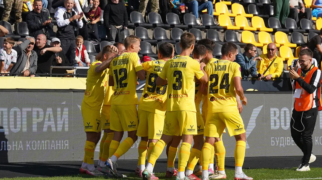 Прикарпатье – Нива Тернополь, Левый берег – Буковина: онлайн-видеотрансляция матчей 7 тура Первой лиги