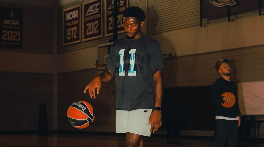 Трент Форрест