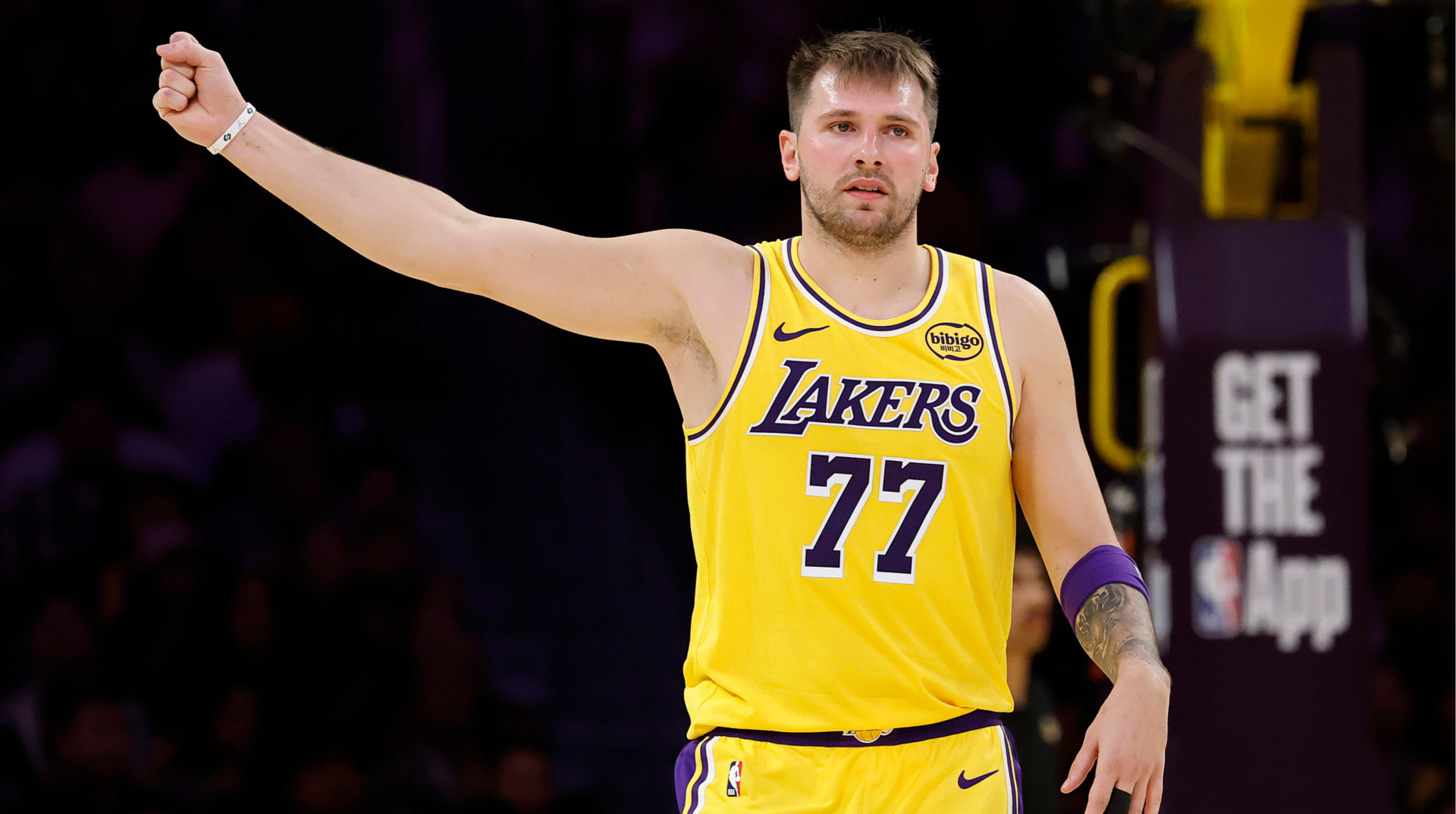 Дончич не зіграє проти Портленда через травму