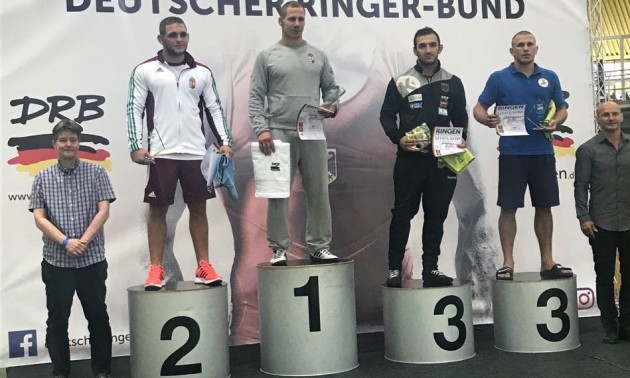 Четверо борців привезли медалі з турніру в Німеччині