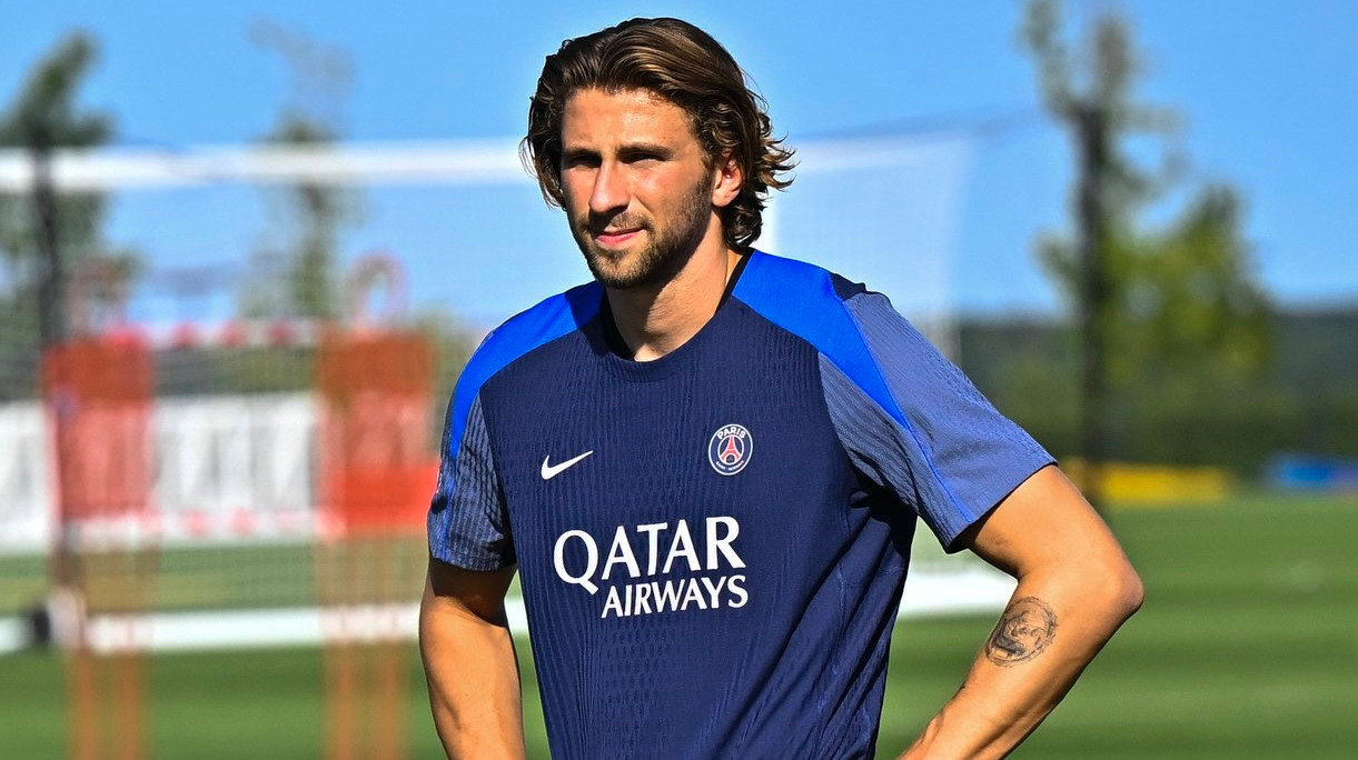 Енріке – про Забарного та Шевальє: Це гравці, які можуть покращити нашу команду