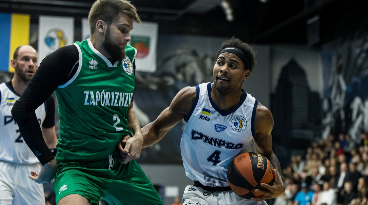 Американский легионер покинул Днепр из-за ситуации с безопасностью в Украине