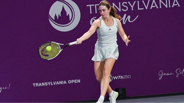 Снігур продовжує громити суперниць на турнірі WTA в Португалії