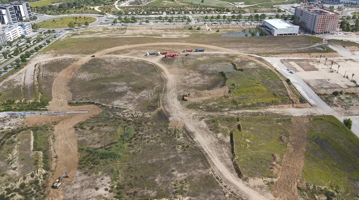Construction of track in Madrid