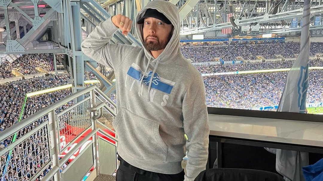 Це був рівень GOAT: Емінем привітав Кроуфорда з перемогою над Канело