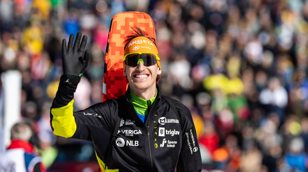 Настоящий фейр-плей: словенец отдал свою палку немецкому биатлонисту во время гонки