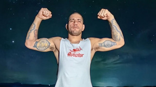 Зірковий чемпіон UFC знявся у кріжновій рекламі російського ММА-турніру