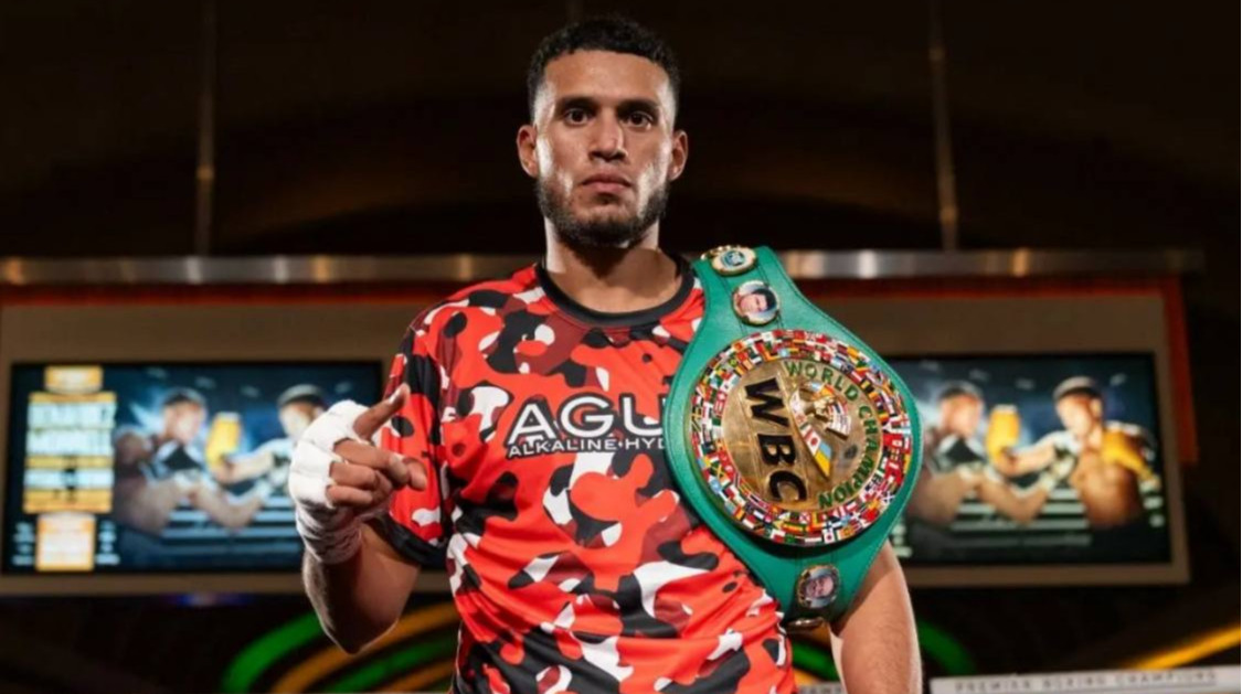 Бенавидес: Канело точно меня боится