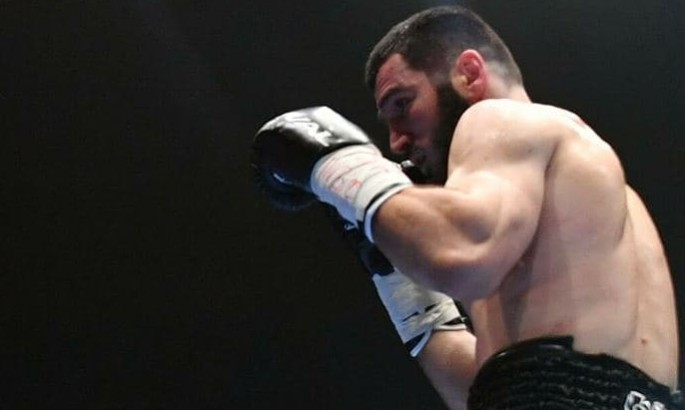 WBC зобов'язала Сміта та Бетербієва домовитися про бій