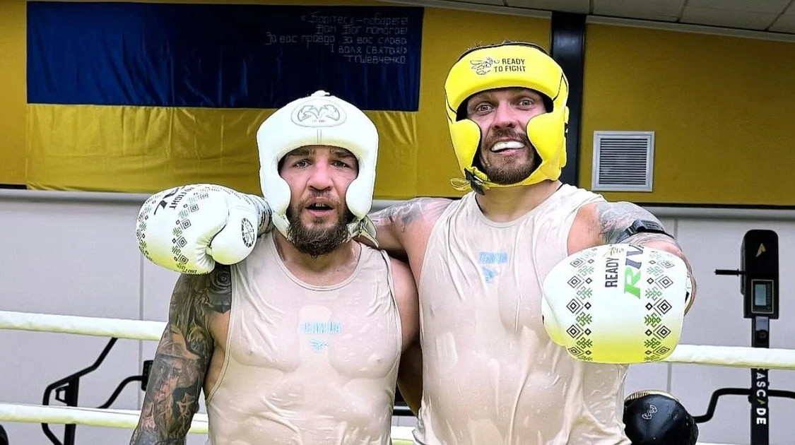 Нокаутов у меня нет, – Амосов рассказал о тренировках с Усиком и другими звездами бокса