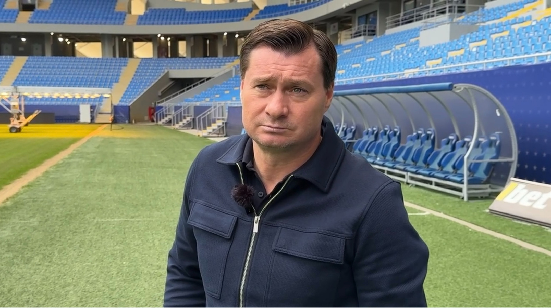 Грузинский Женис объявил о завершении контракта с украинским тренером