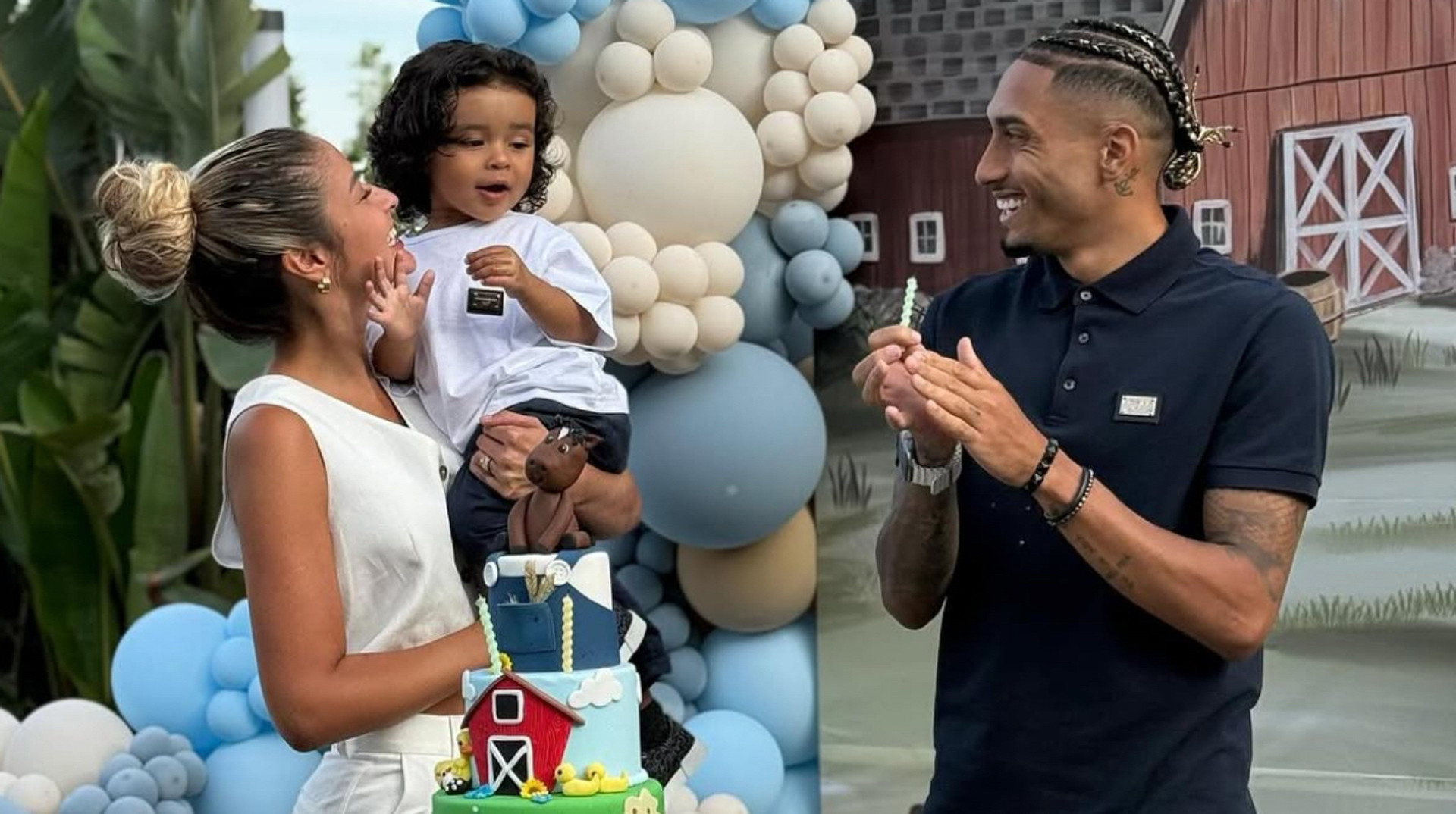 Звинуватив Діснейленд у расизмі: зірка Барселони поділився приголомшливою історією про сина