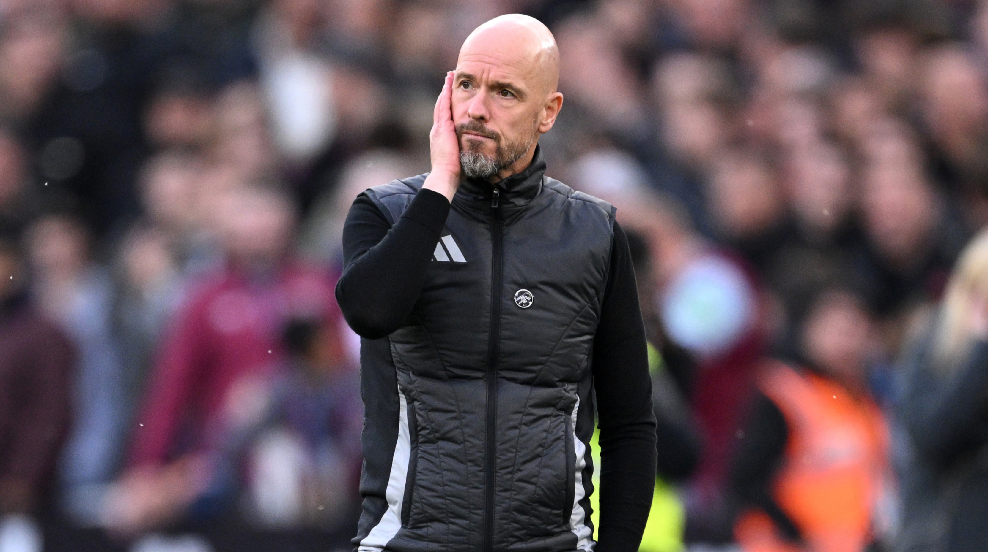 Аякс розпочав переговори з екснаставником Манчестер Юнайтед