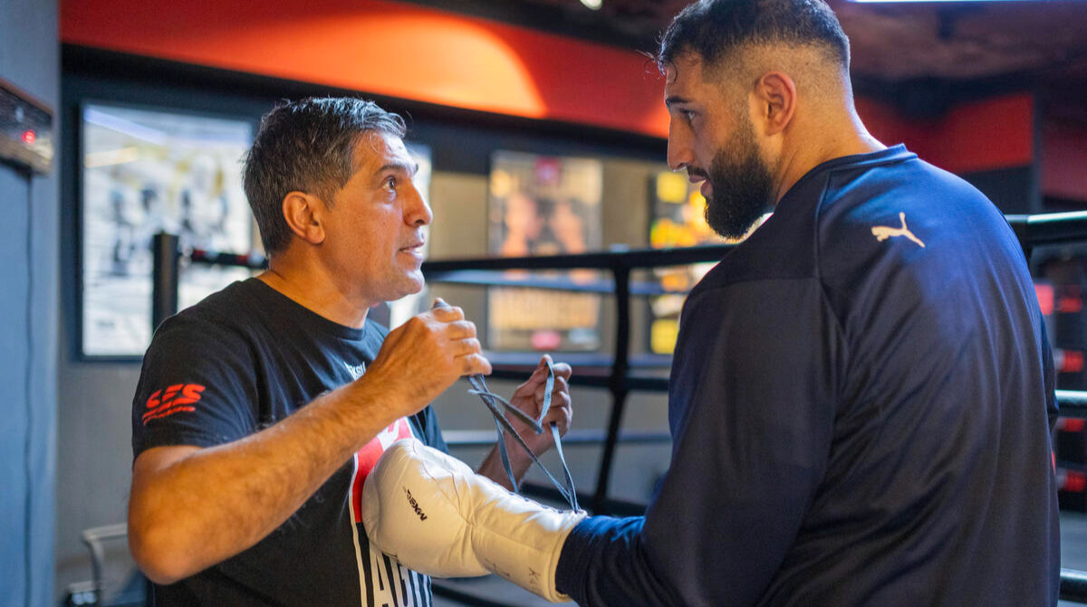 Тренер Кабаэла раскритиковал Владимира Кличко: известна причина