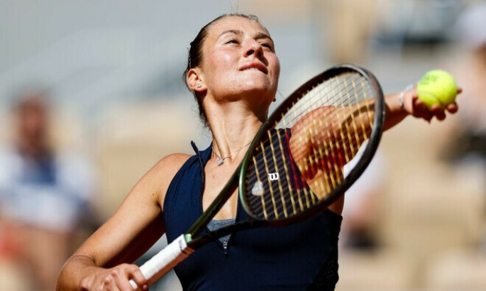 Костюк і Русе програли другим сіяним на Roland Garros