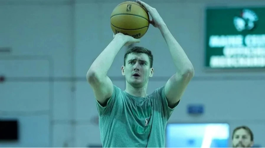 5 блок-шотів за 20 хвилин: Скапінцев провів матч у G-лізі