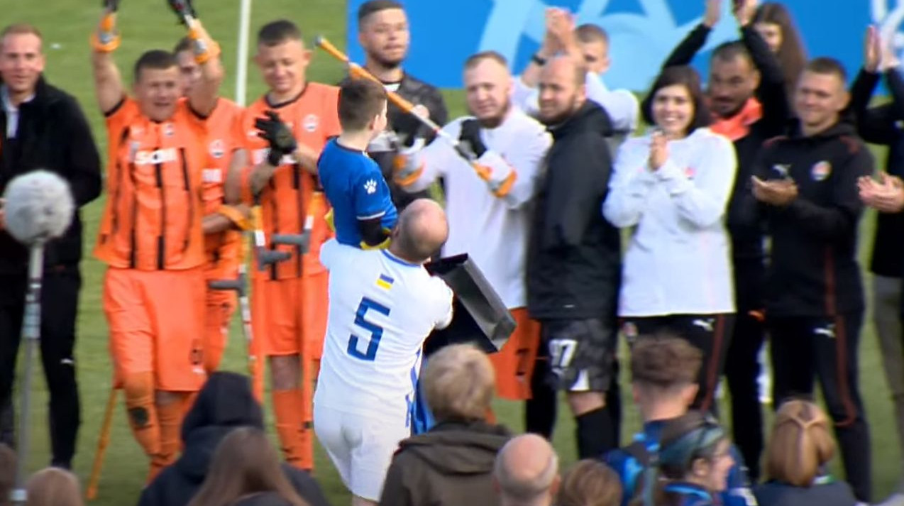 10-річний гравець амфутбольного клубу Покрови відкриватиме фінал Ліги чемпіонів між ПСЖ та Інтером