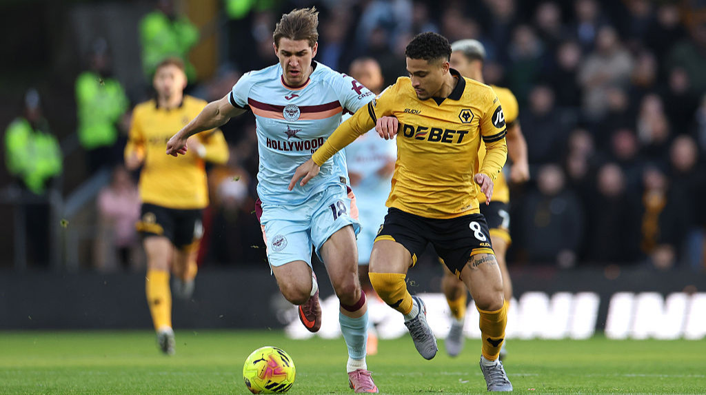 Один з найгірших: Ярмолюк не вразив грою проти Вулвергемптона