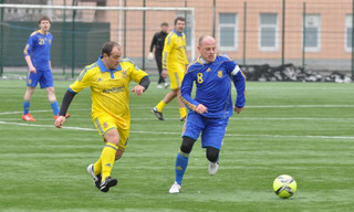 Ноги не з того місця: Вацко понабивав круглого. ВІДЕО