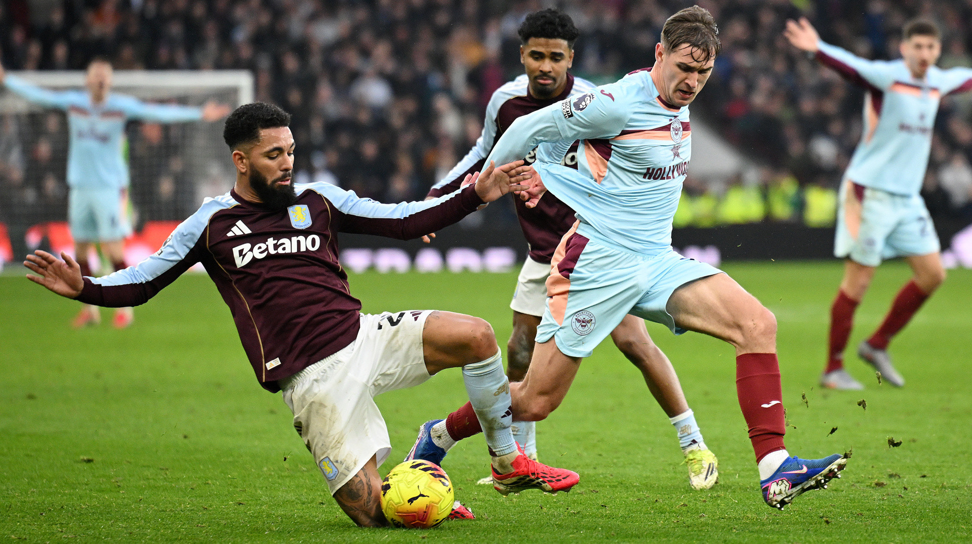 Уехал никем, а стал оборонительным топом АПЛ: Ярмолюк - образец для украинского футбола 2020-х