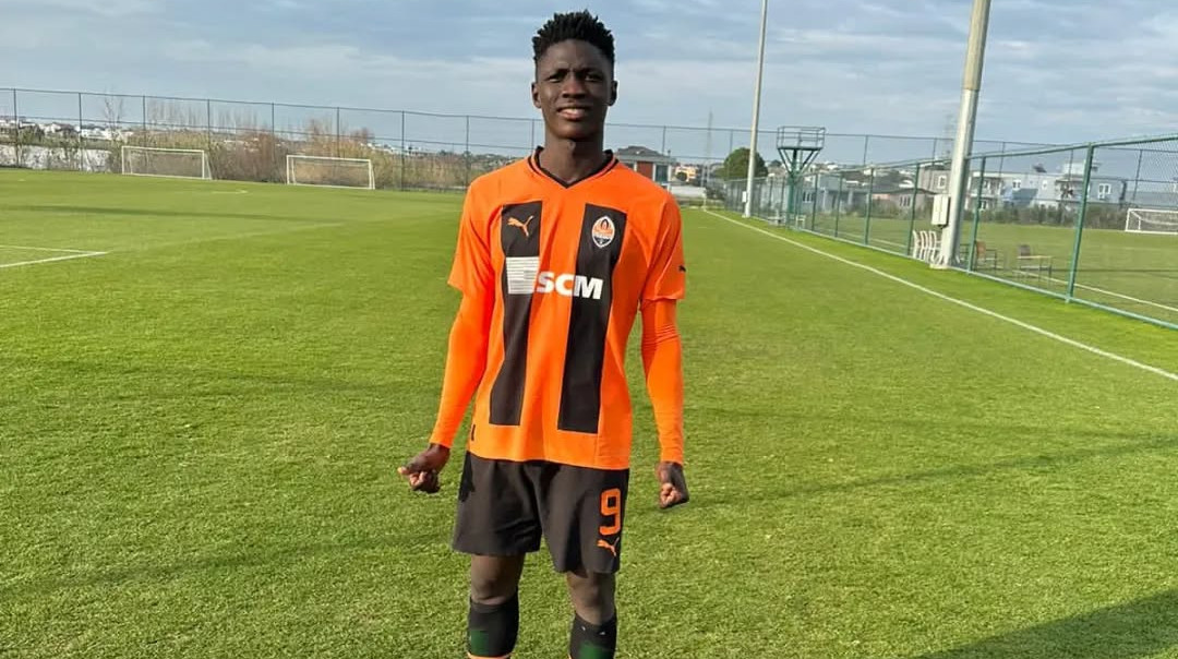 Шоу-матч от форварда Шахтера: нападающий горняков забил 6 голов в одном поединке