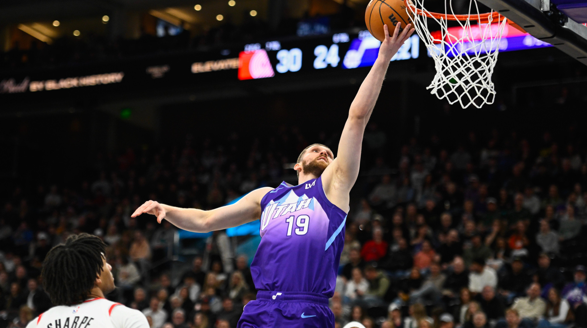 10 очков Михайлюка не помогли Юте победить Сан-Антонио в регулярном чемпионате НБА