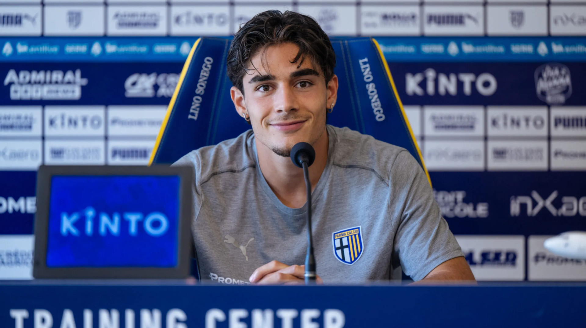 Брентфорд интересуется вингером Лацио: скаут прибыл на матч Серии А