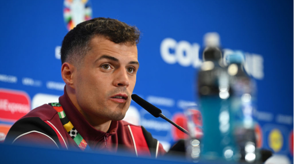 Милан предложил Байеру обмен игроками