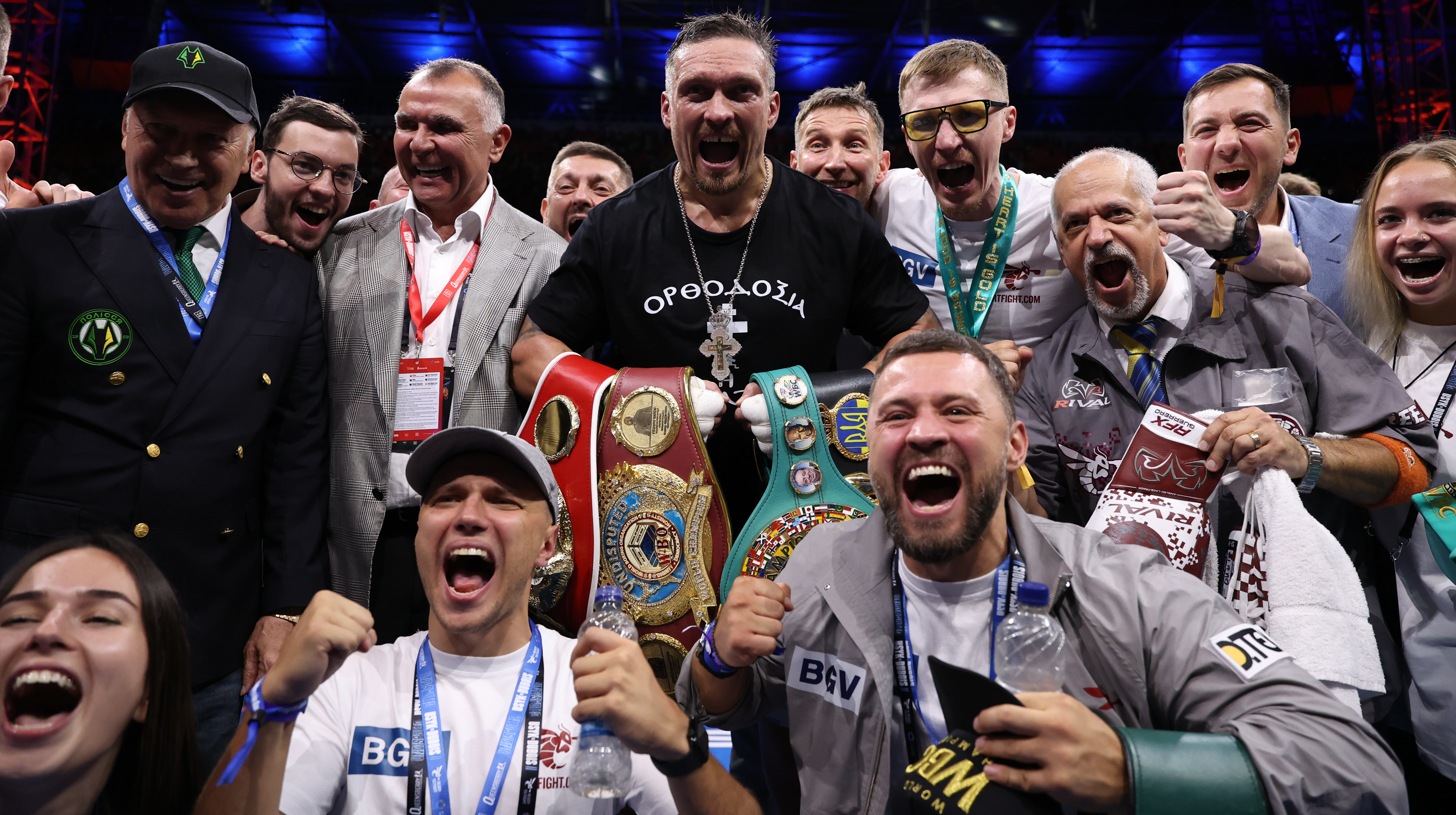 Усик став першим в історії дворазовим абсолютним чемпіоном у хевівейті