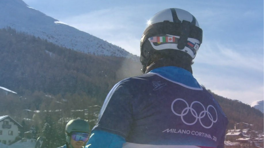 У МОК пояснили, чому зображення російського прапора на шоломі італійця не є порушенням правил