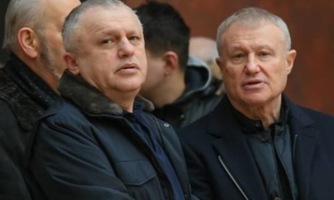Stop putin: Суркіси відвідали матч Боруссія - Динамо