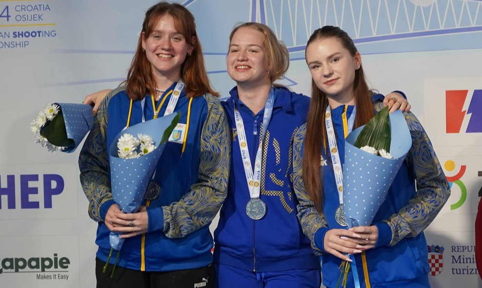 Українки завоювали срібло в командних змаганнях на чемпіонаті Європи серед юніорок