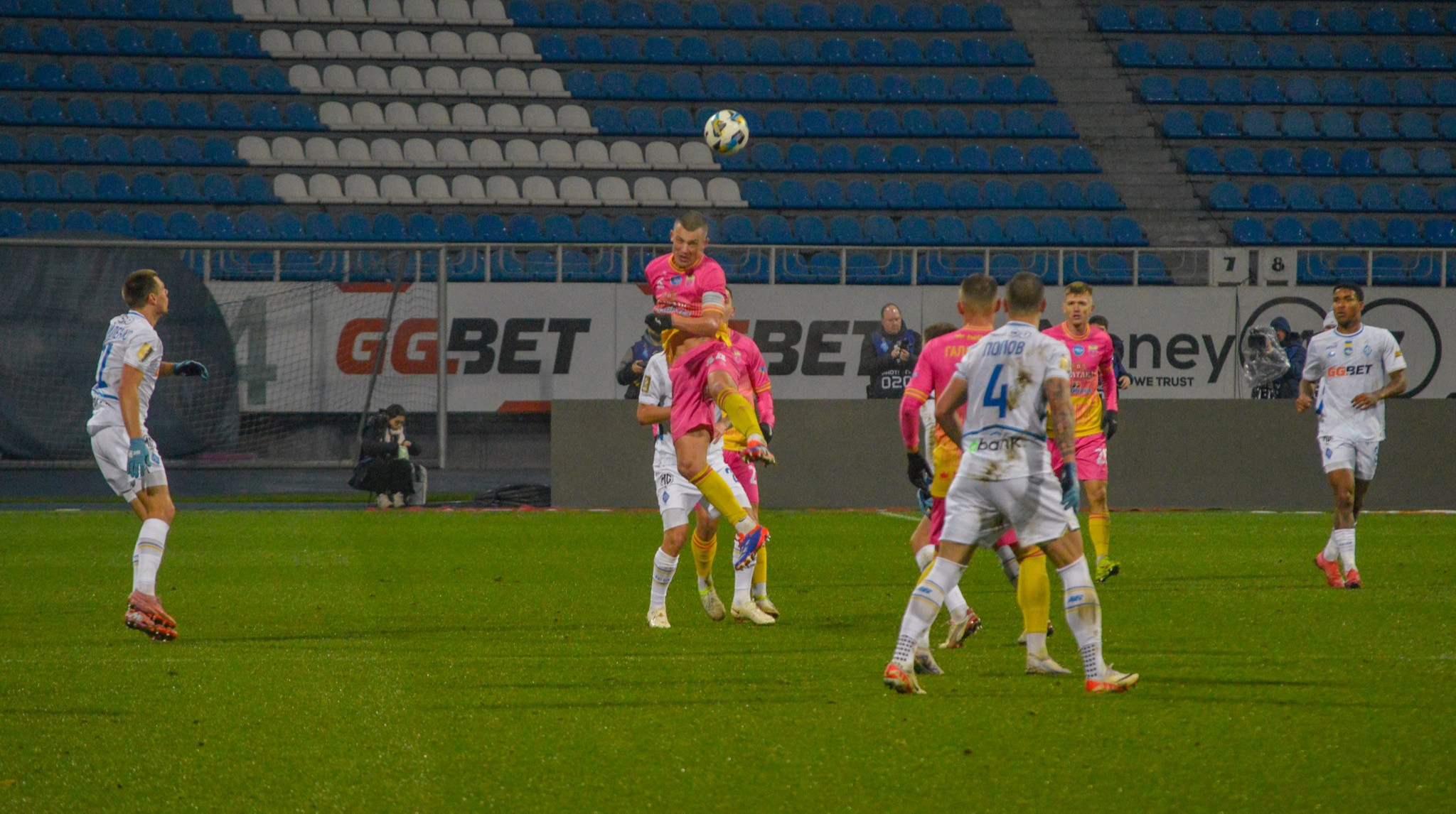 Динамо в дебютном матче под руководством Костюка сенсационно уступило Полтаве в 14 туре УПЛ