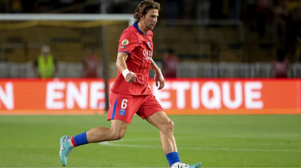 Забарний отримав високу оцінку за матч проти Осера в Лізі 1